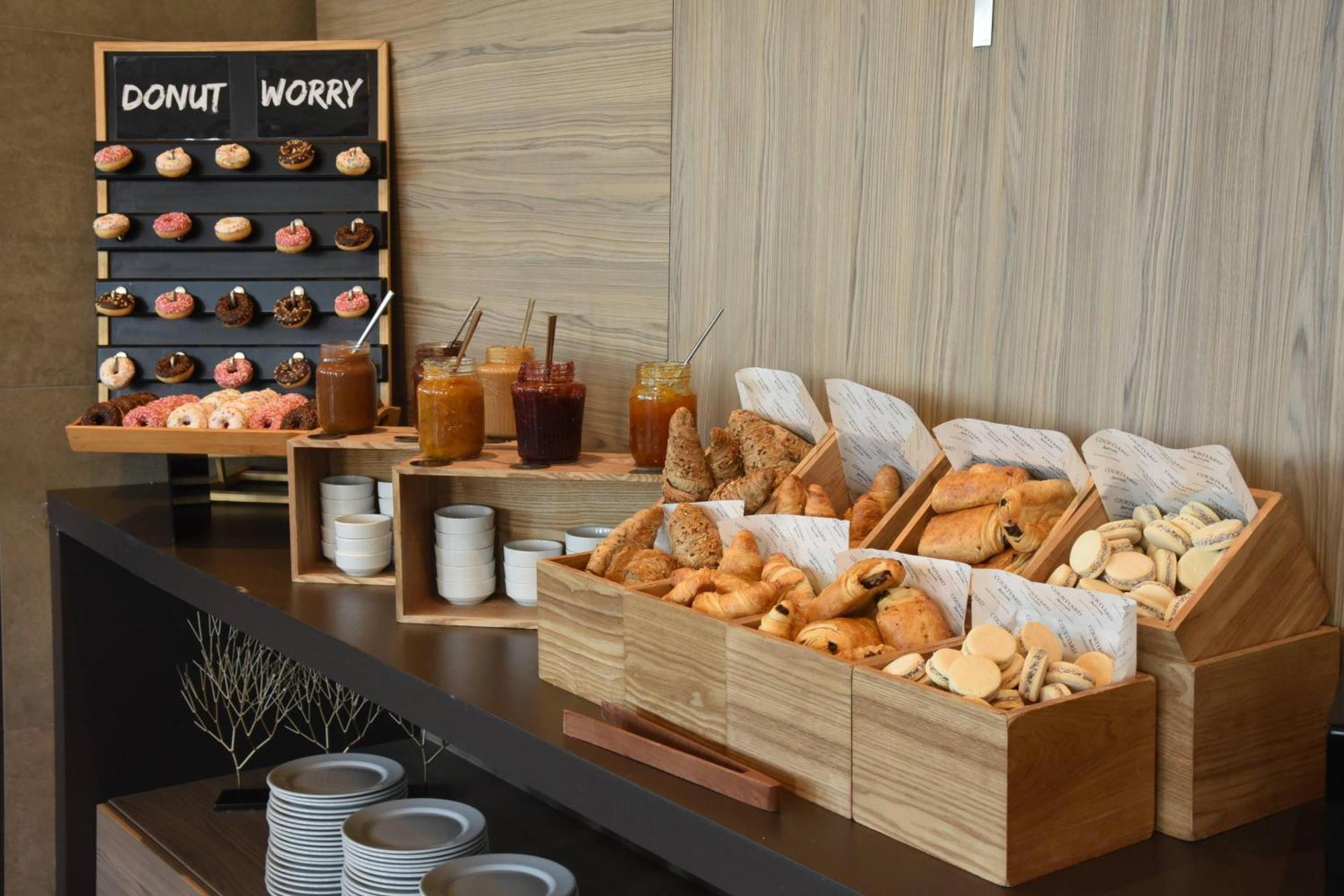 Courtyard By Marriott Santiago Las Condes Exterior foto