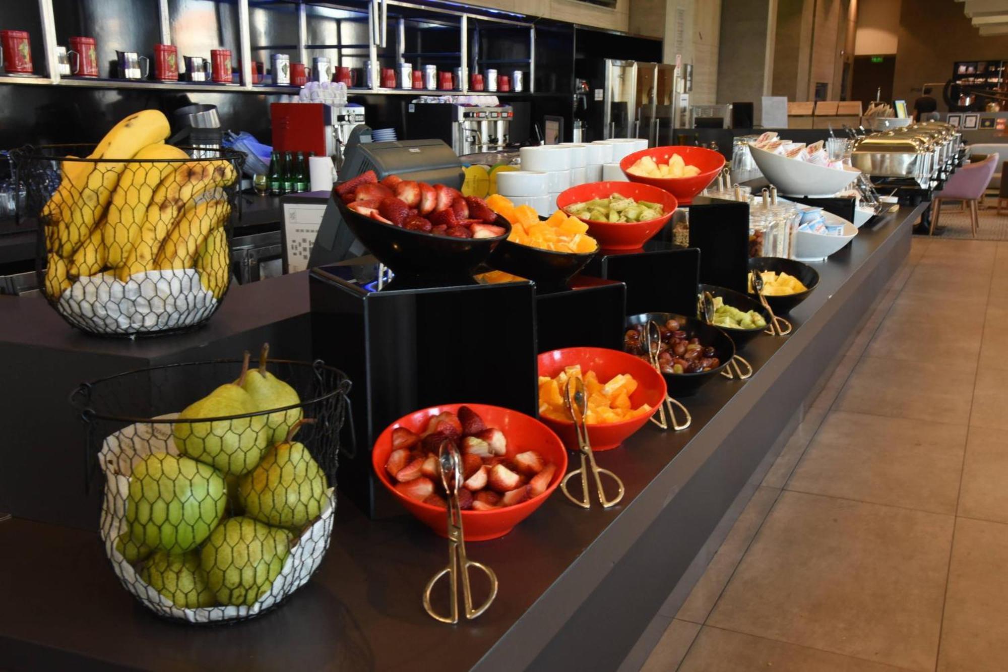 Courtyard By Marriott Santiago Las Condes Exterior foto